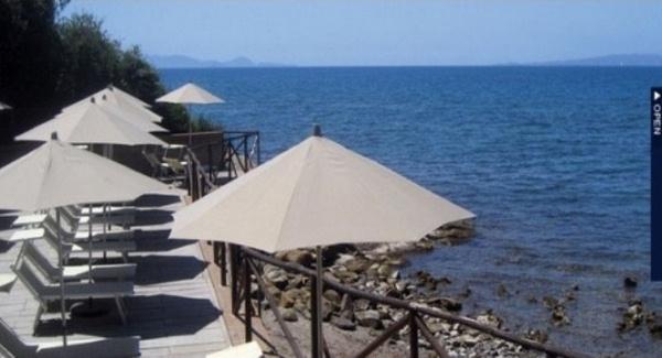 Yacht_Resort