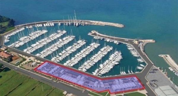 Yacht_Resort