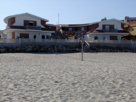 Torre_Melissa_Beach
